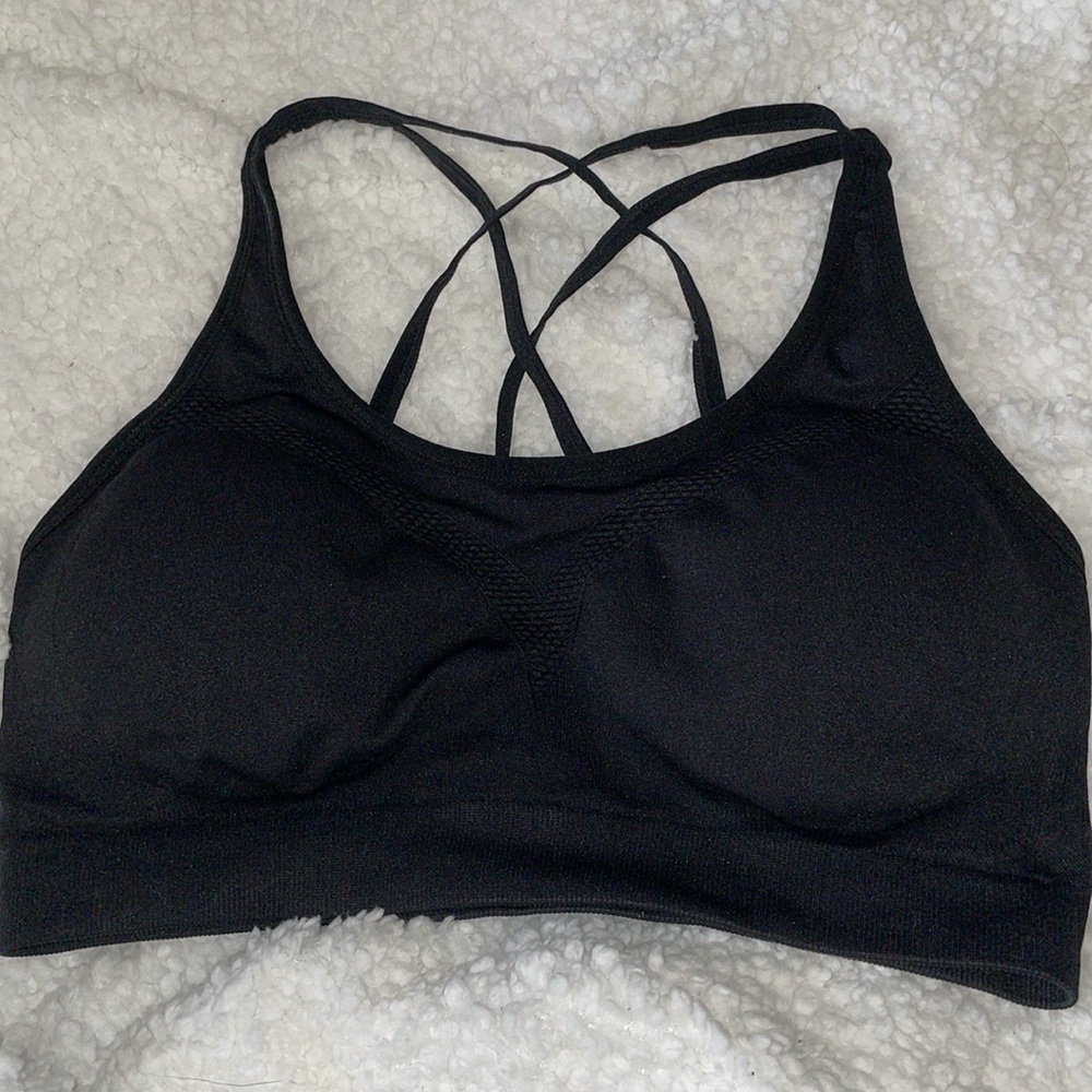 Black Strappy Back Sports Bra XL